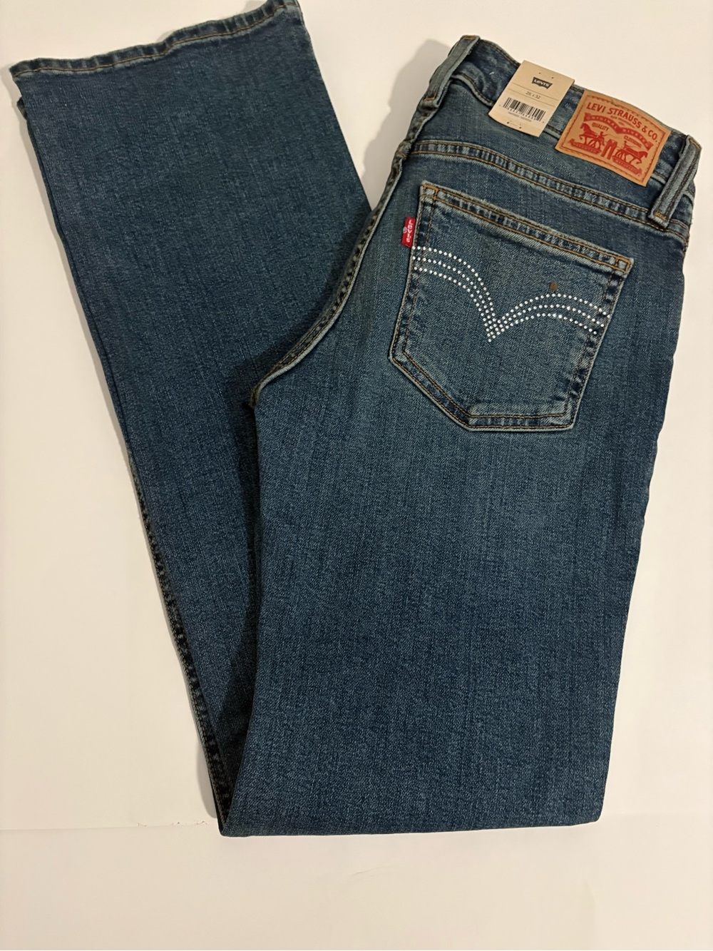 Levi's Women's Medium Blue Boot-Cut Jeans - Picture 11 of 12
